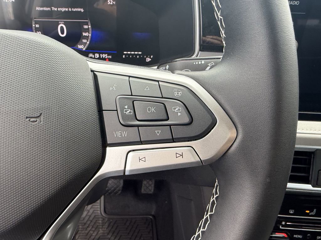 New 2026 Volkswagen Taos SE image 15