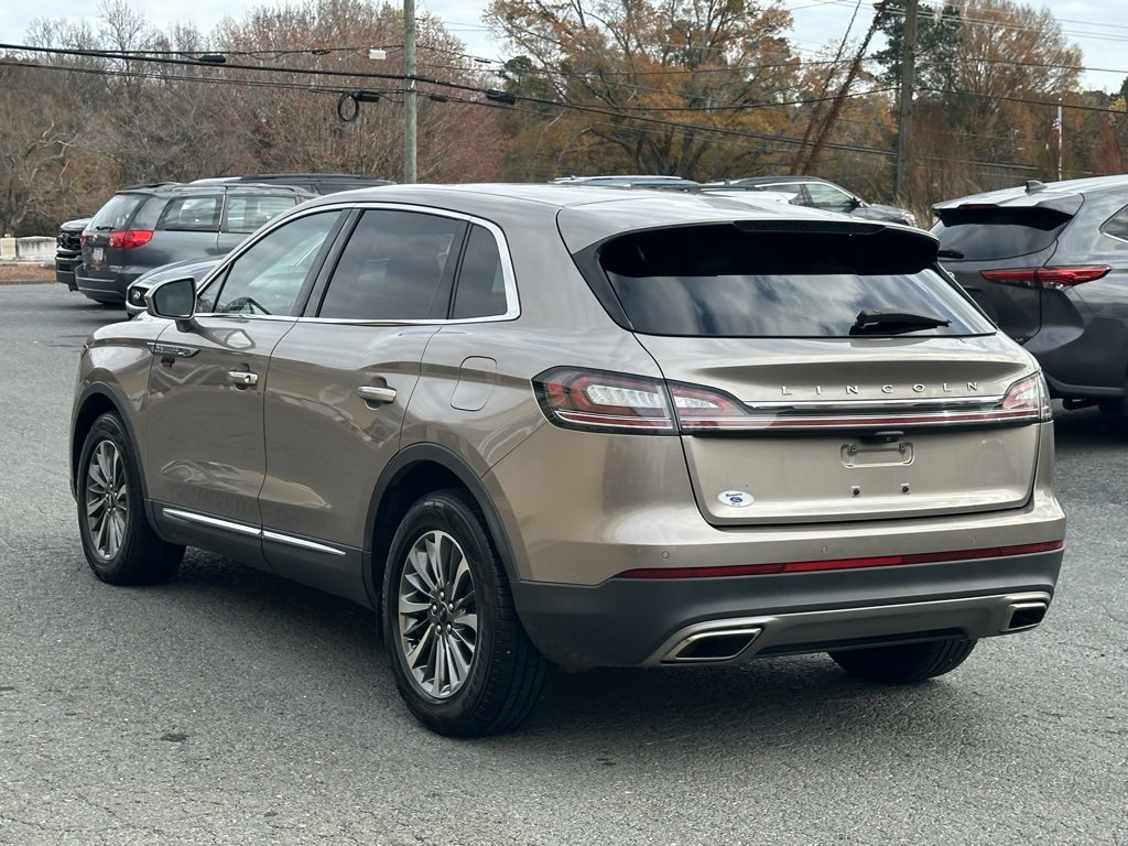 Used 2021 Lincoln Nautilus FWD w/ Equipment Group 101A image 7