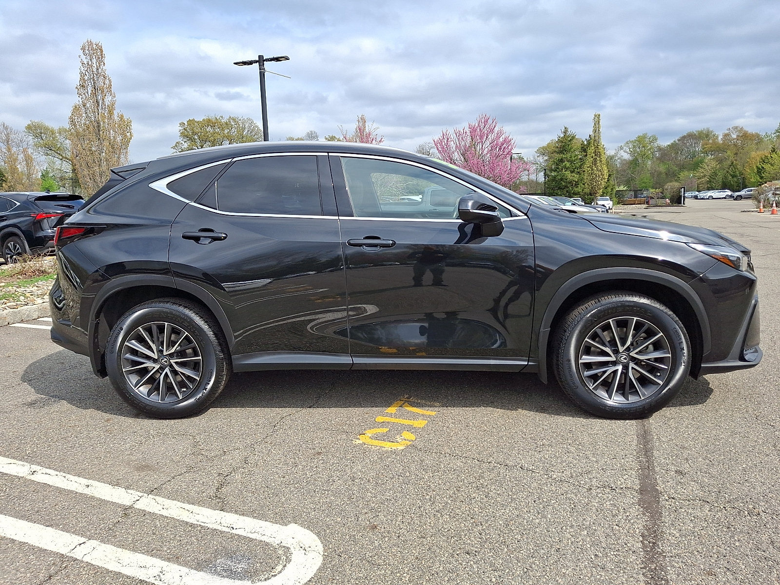 Certified 2023 Lexus NX 350 AWD image 8