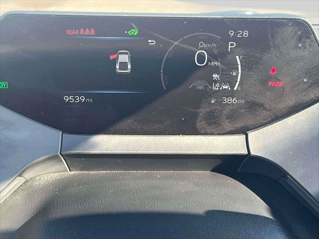 Certified 2024 Toyota Prius XLE AWD/4WD image 28