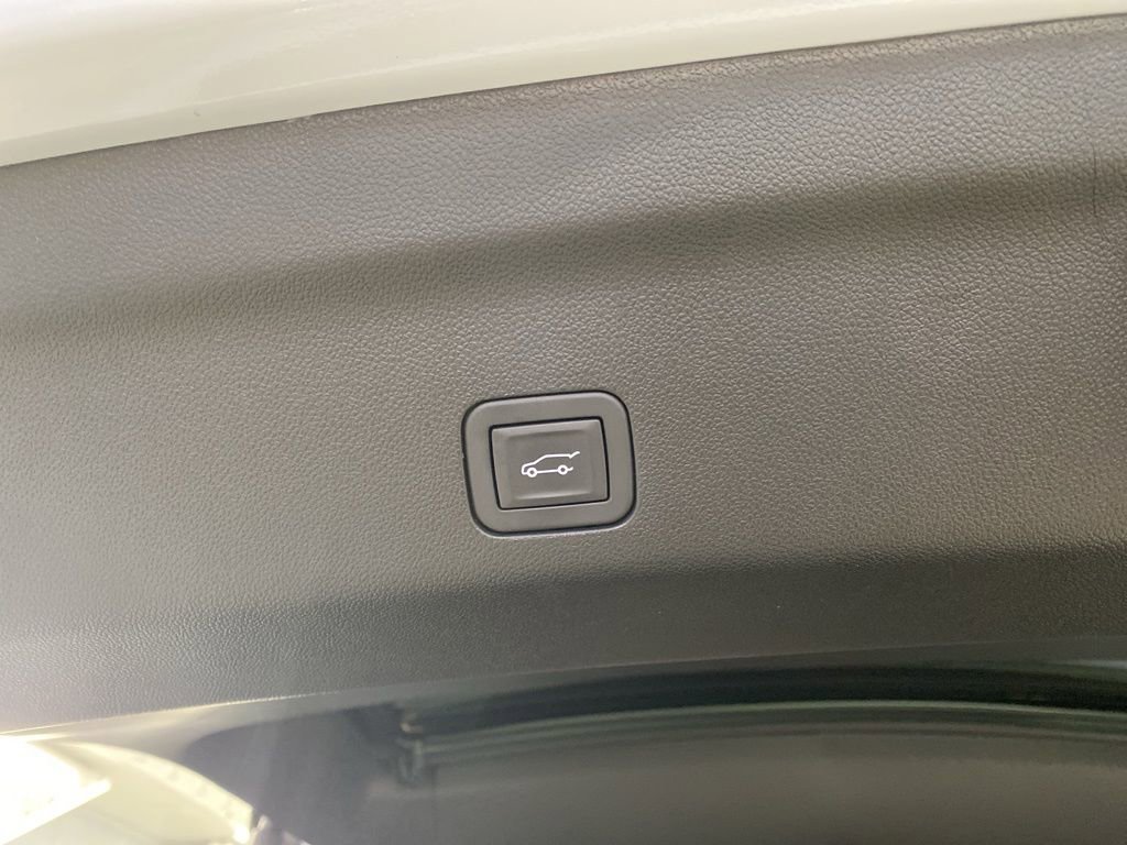 New 2026 Chevrolet Tahoe High Country image 26