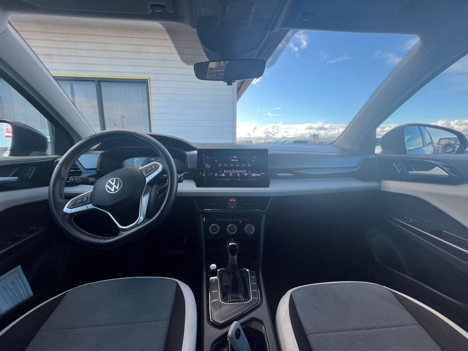 Used 2026 Volkswagen Taos S FWD image 27