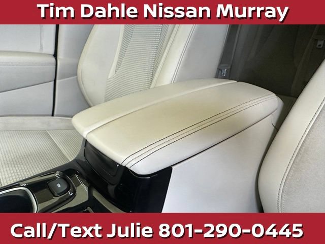 Used 2021 Buick Envision Preferred AWD/4WD image 31