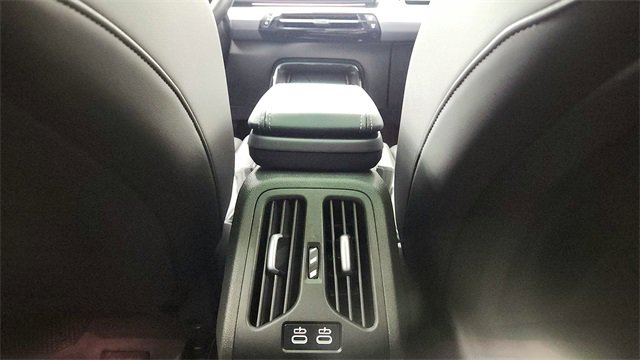 Used 2025 BMW X2 xDrive28i image 37