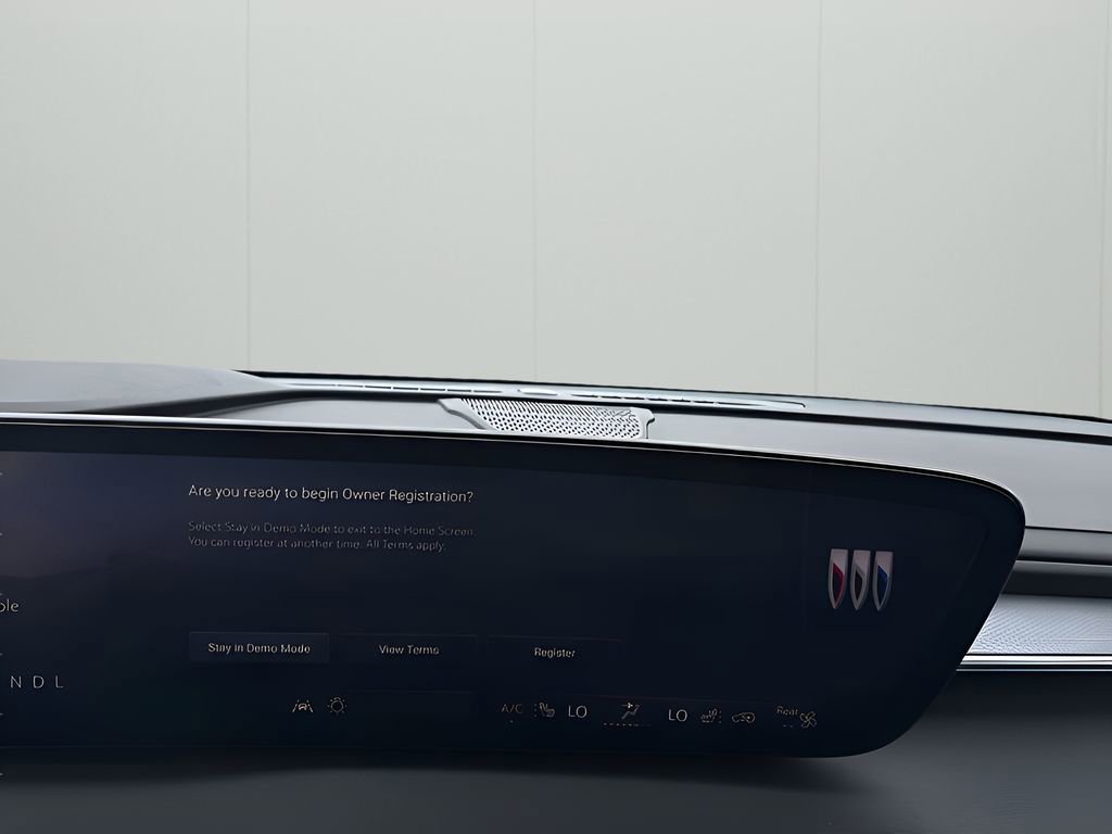 New 2025 Buick Enclave Sport Touring w/ Power Package image 39