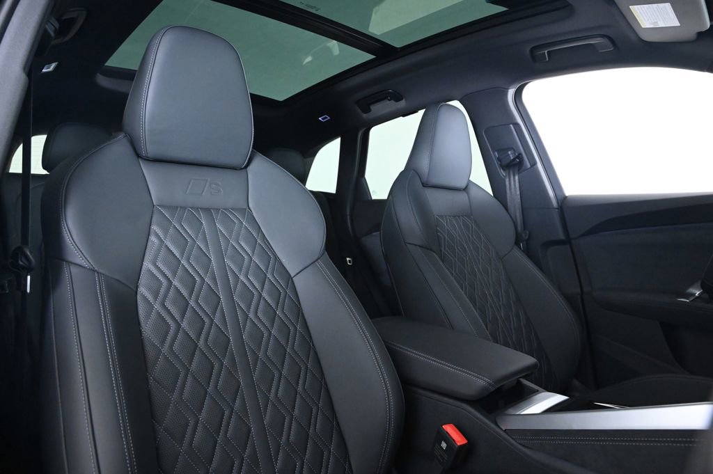 New 2025 Audi SQ5 Premium Plus image 15