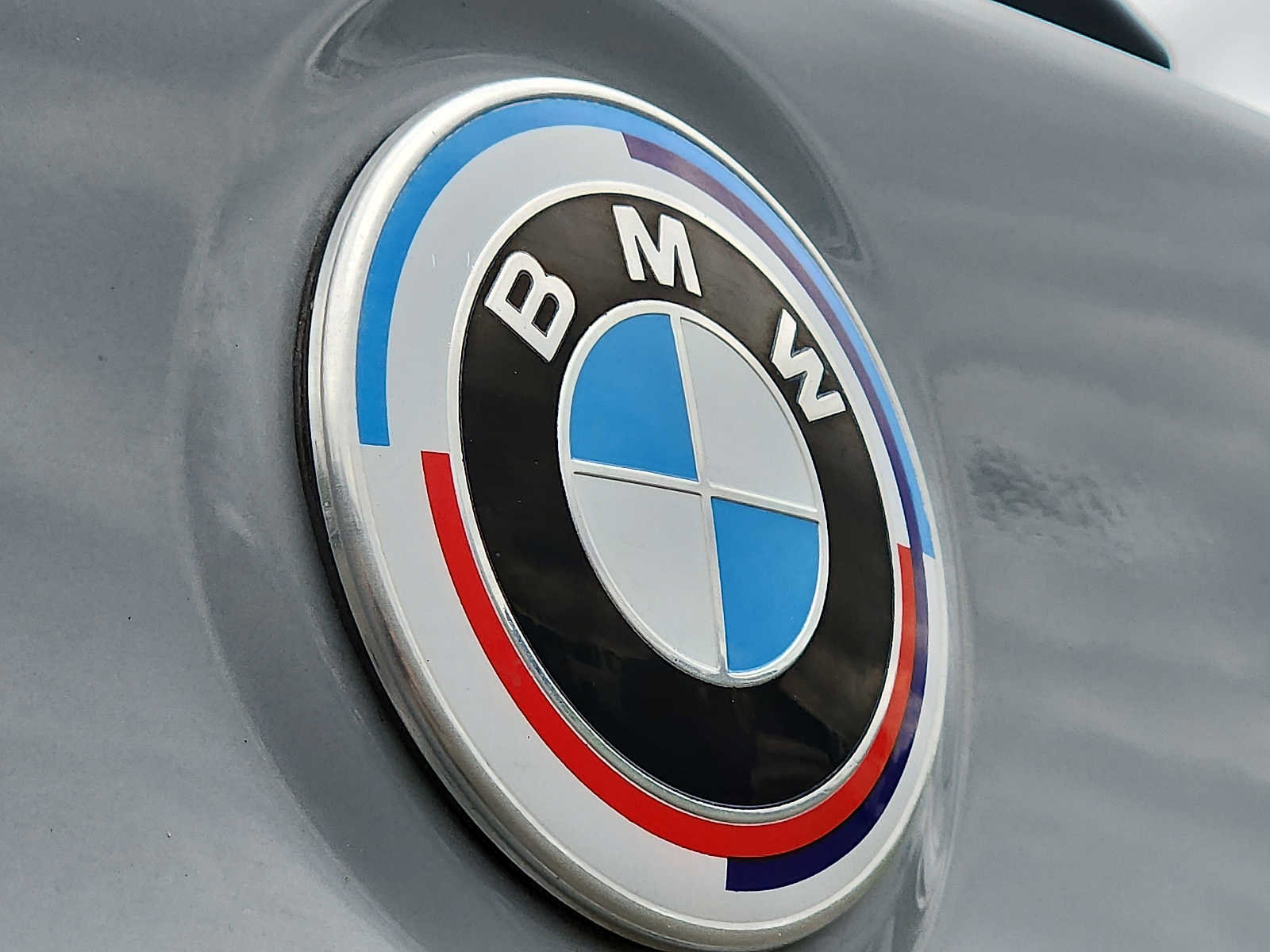 Used 2024 BMW X3 M40i w/ Premium Package image 32