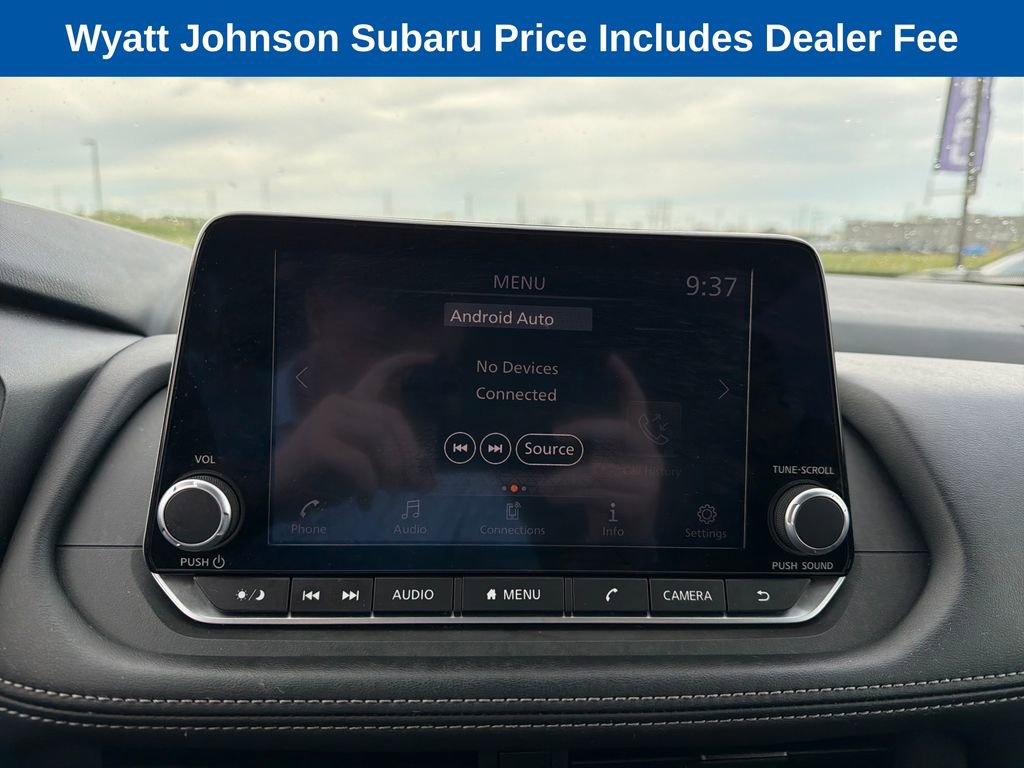 Used 2024 Nissan Rogue S FWD image 20