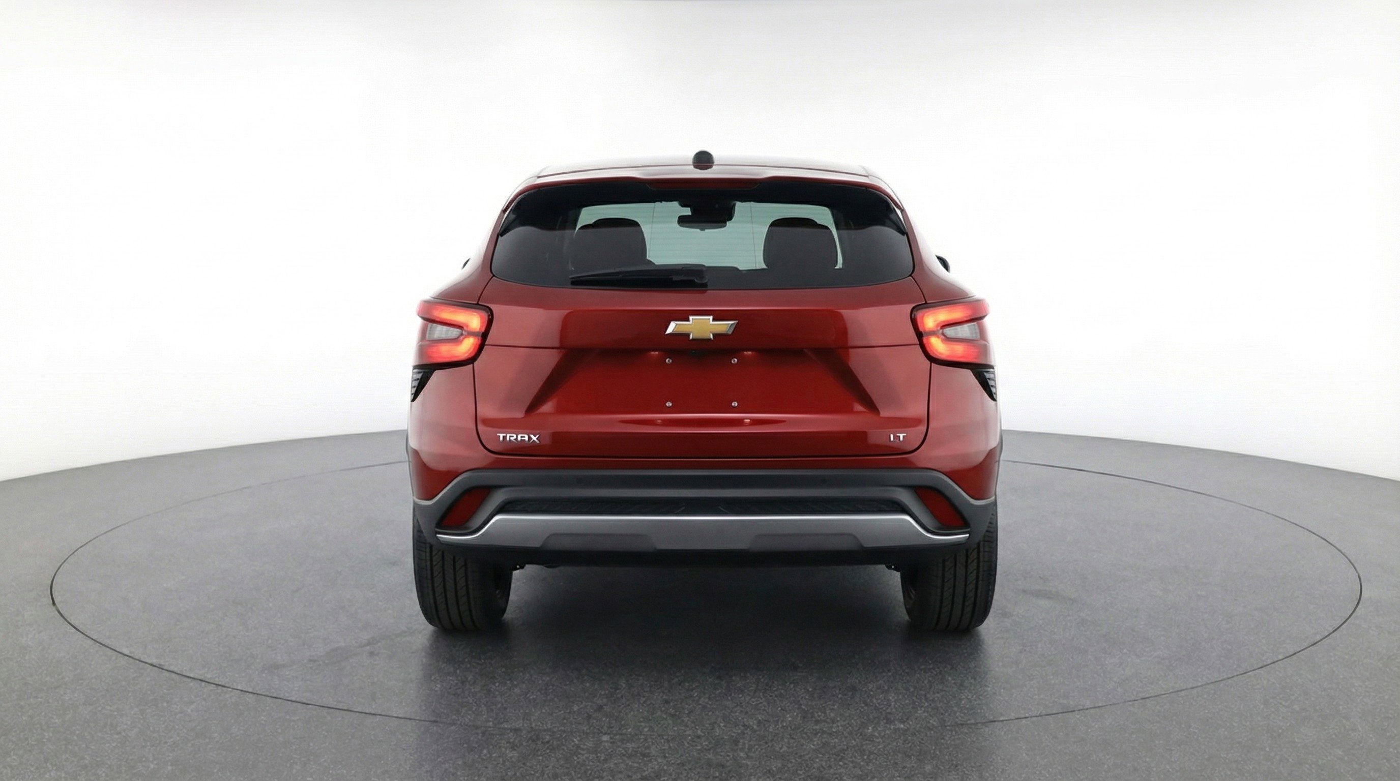 Used 2025 Chevrolet Trax LT w/ LT Convenience Package FWD image 7