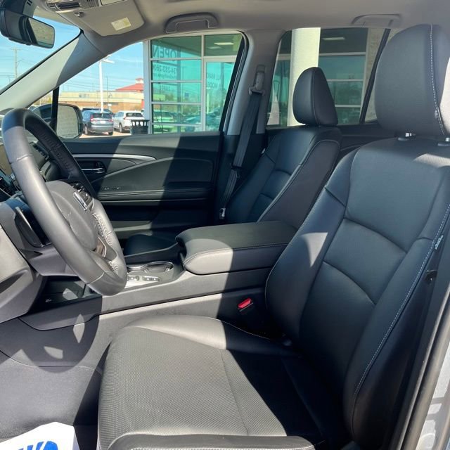 Certified 2025 Honda Ridgeline RTL image 10