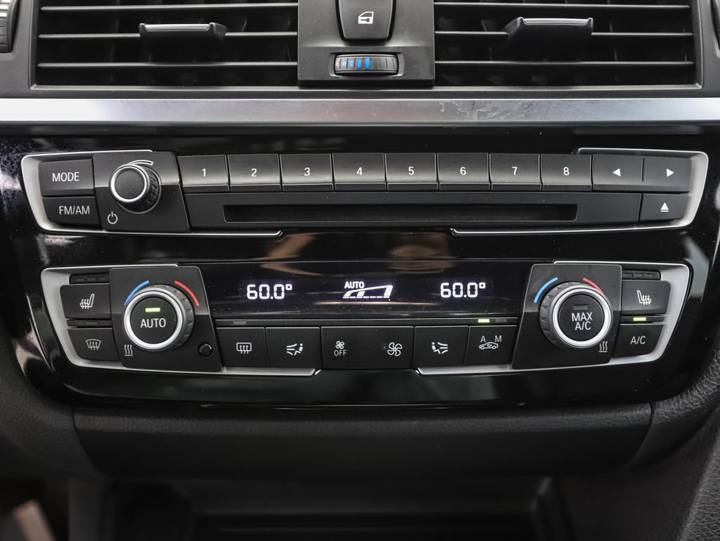 Used 2018 BMW 340i xDrive Sedan AWD/4WD image 19