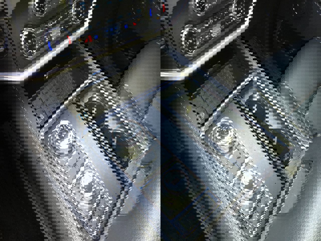 Used 2023 Ford Expedition XLT image 20