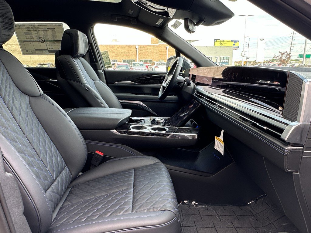 New 2025 Cadillac Escalade IQ Luxury 1 image 16