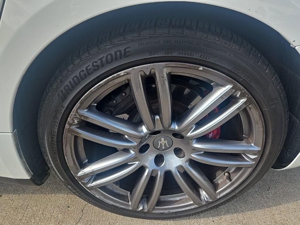 Used 2018 Maserati Ghibli S image 8