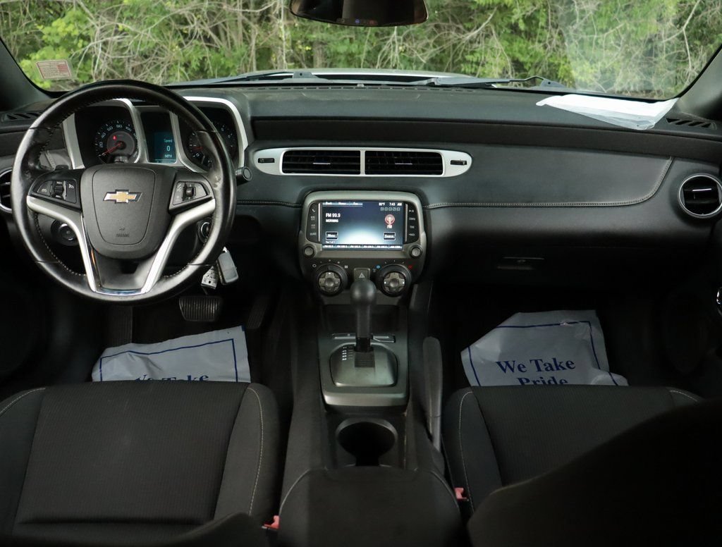 Used 2014 Chevrolet Camaro LT RWD image 17