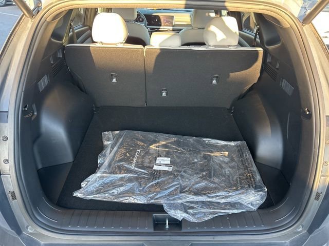 Used 2025 Hyundai Tucson Limited image 28