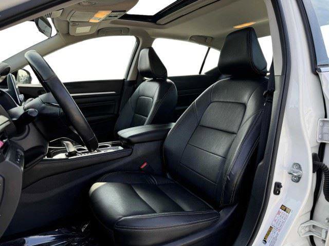 Used 2022 Nissan Altima 2.5 SL AWD/4WD image 21