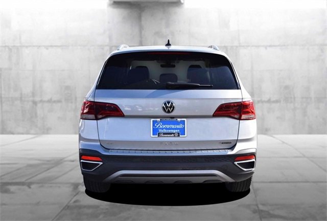 Certified 2023 Volkswagen Taos SE image 6