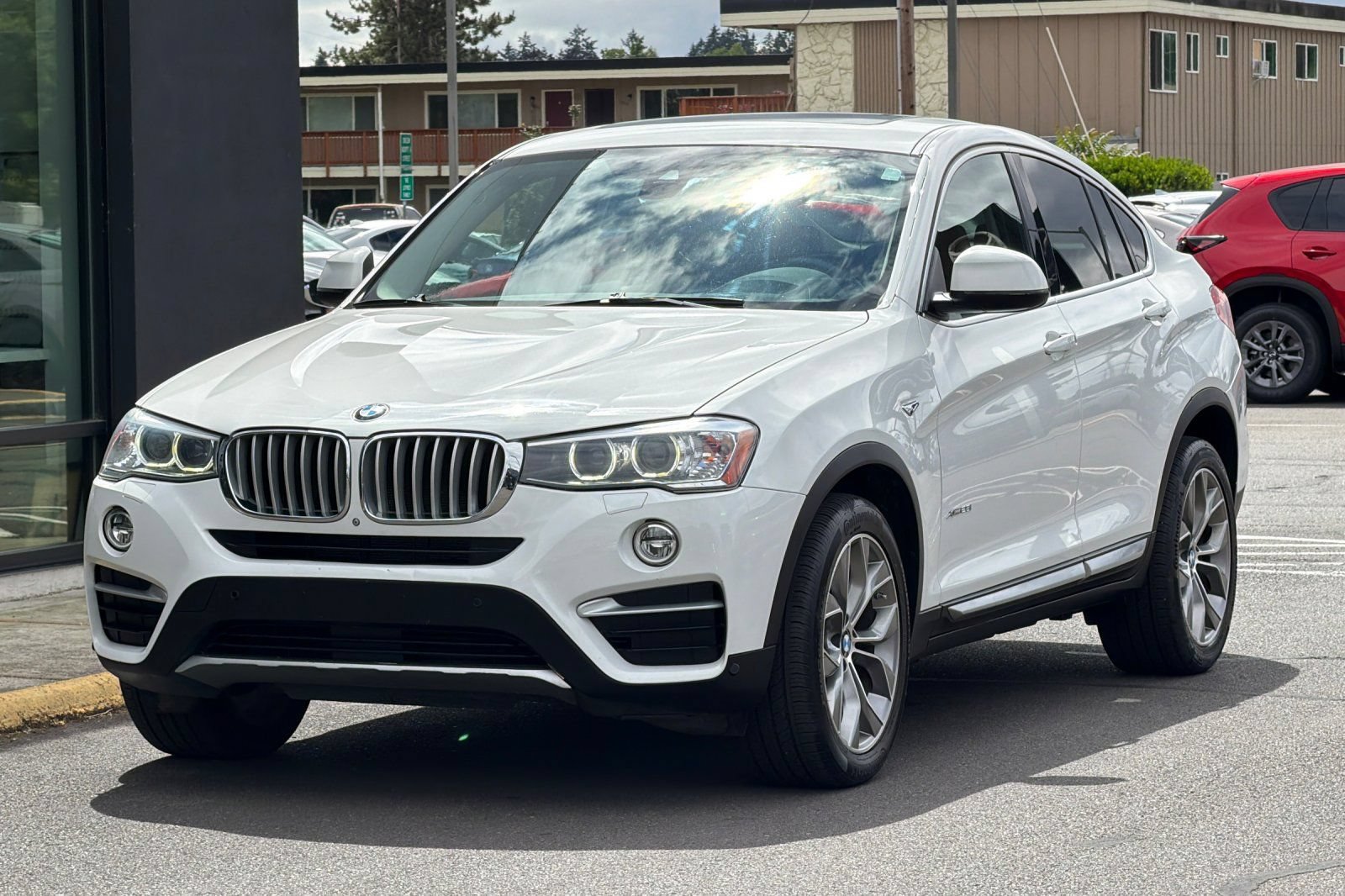 Used 2015 BMW X4 xDrive28i AWD/4WD image 9