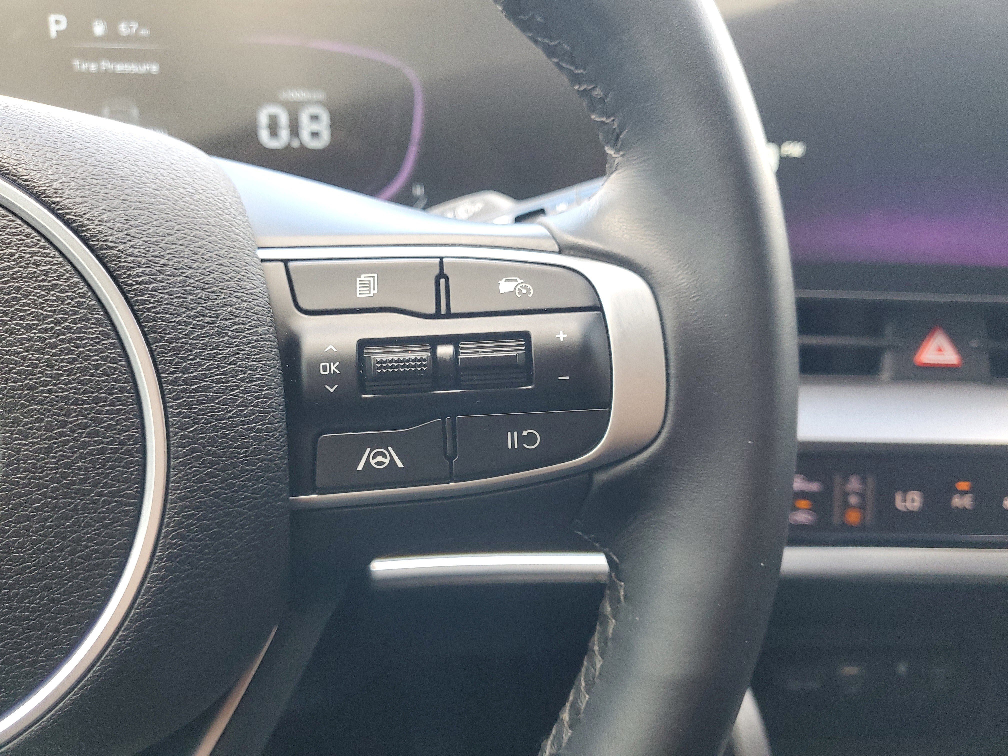 Used 2024 Kia Sportage EX image 22