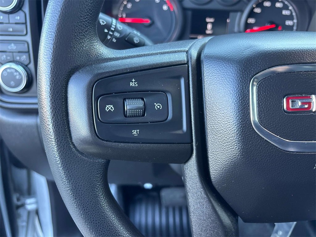 Used 2022 GMC Sierra 2500 Pro w/ Convenience Package image 17