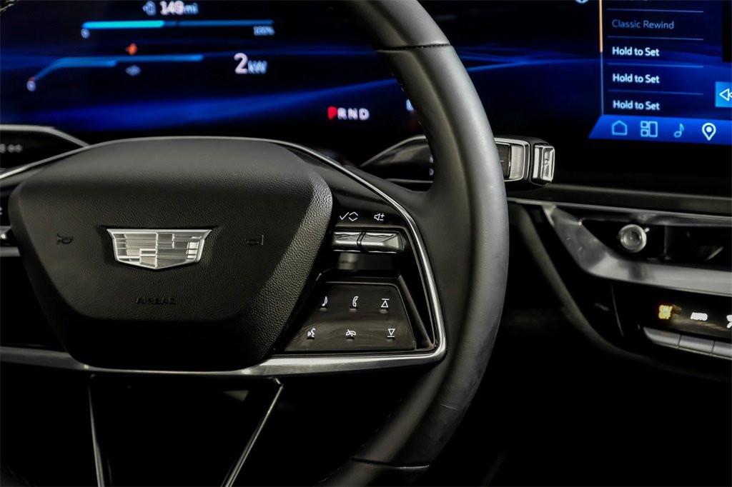Used 2024 Cadillac Lyriq Tech image 17