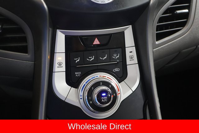 Used 2012 Hyundai Elantra GLS FWD image 18