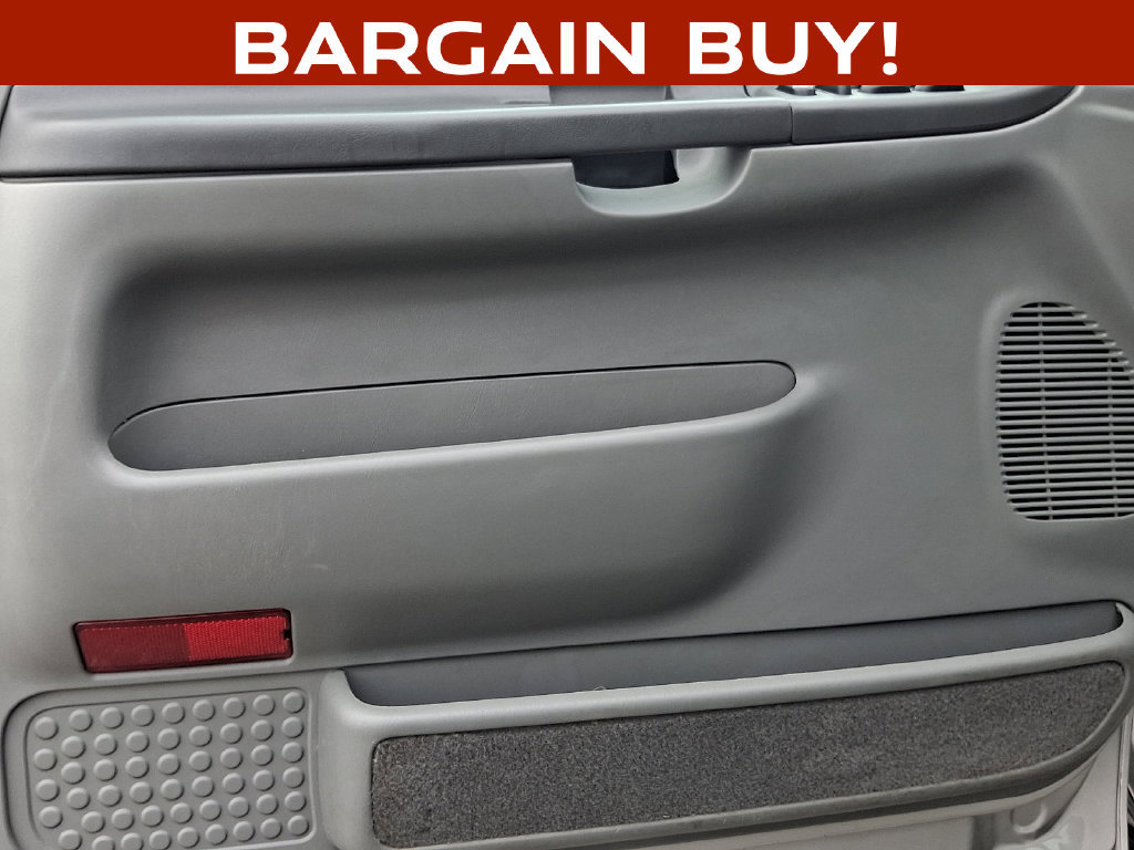 Used 2004 Ford Excursion XLT AWD/4WD image 15
