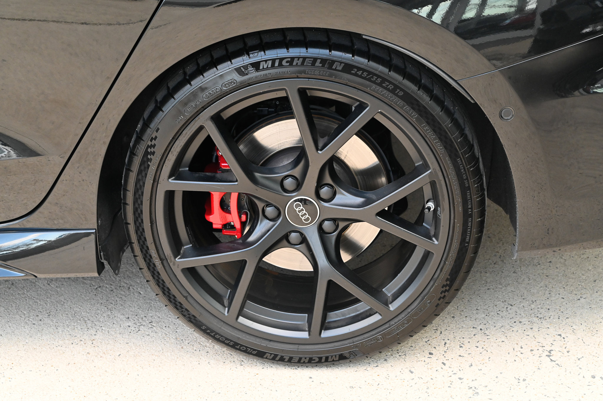 Used 2024 Audi RS 3 image 10