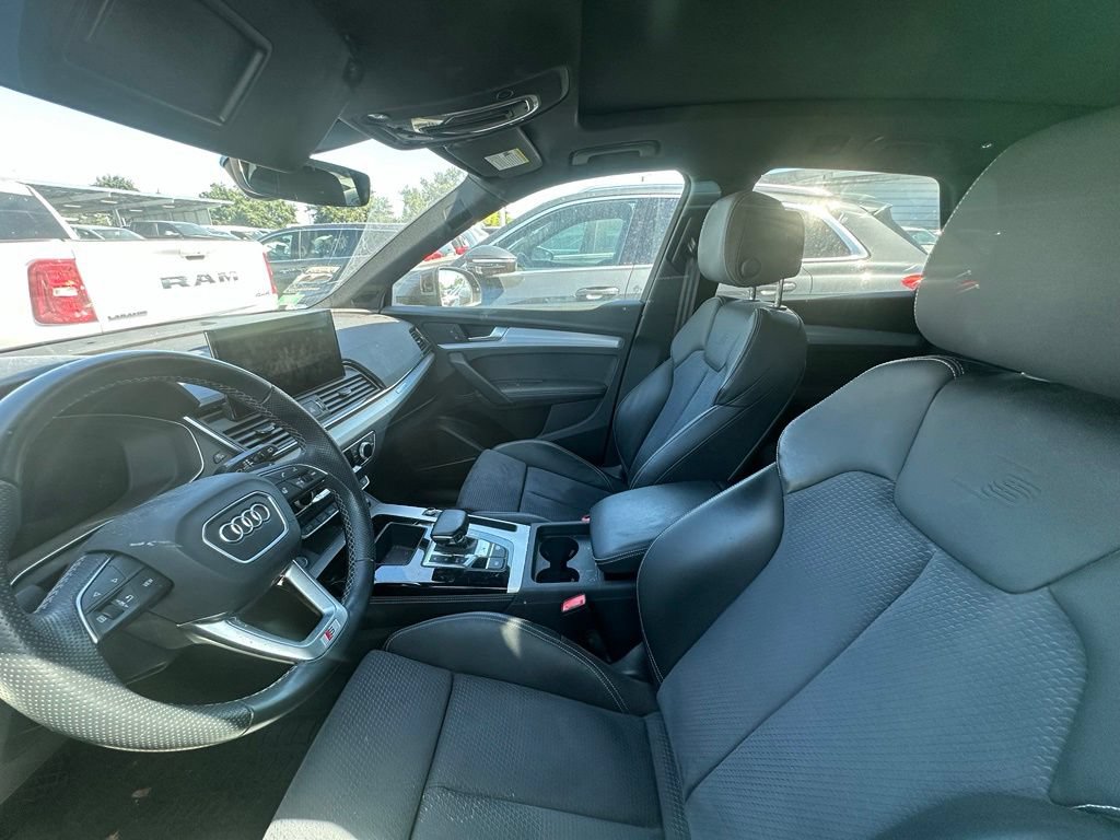 Used 2023 Audi Q5 e Premium Plus w/ Premium Plus Package AWD/4WD image 8