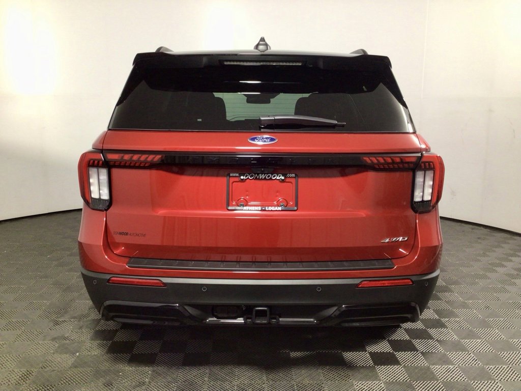 New 2025 Ford Explorer ST-Line w/ Premium Package image 12