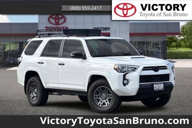 Certified 2020 Toyota 4Runner Venture w/ Moonroof Package AWD/4WD image 1