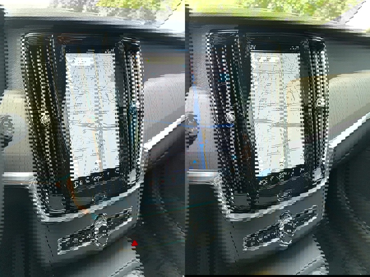 New 2025 Volvo V90 B6 Cross Country Plus w/ Protection Package Premier image 23