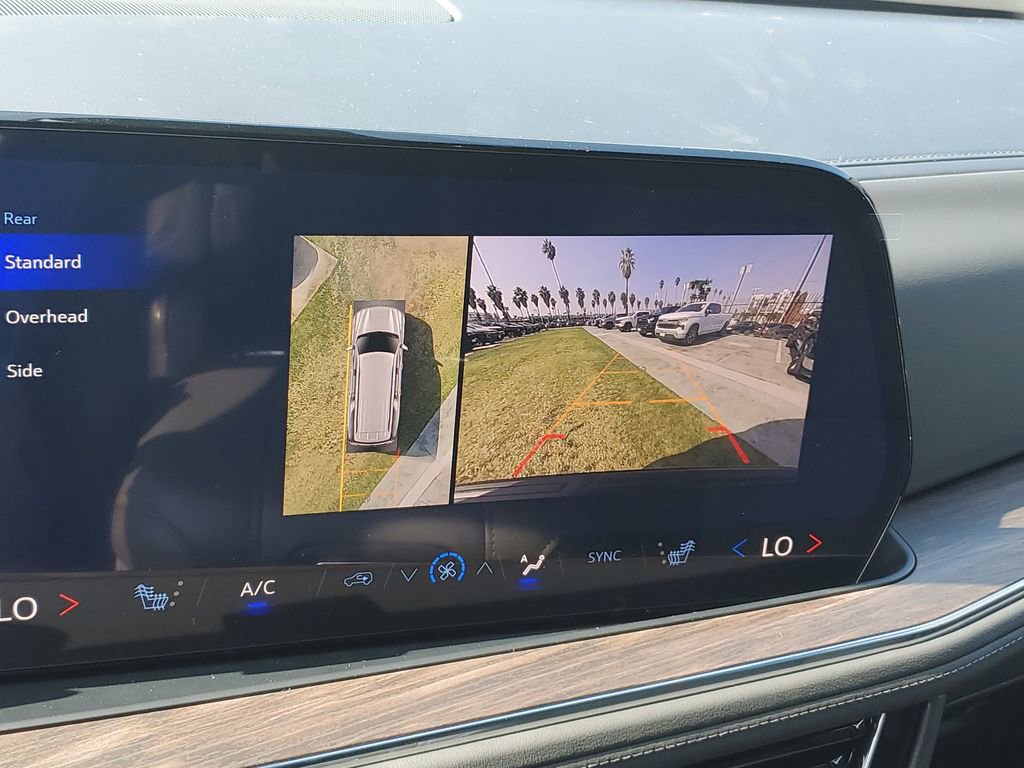 New 2026 Chevrolet Suburban LT w/ Comfort Package image 27