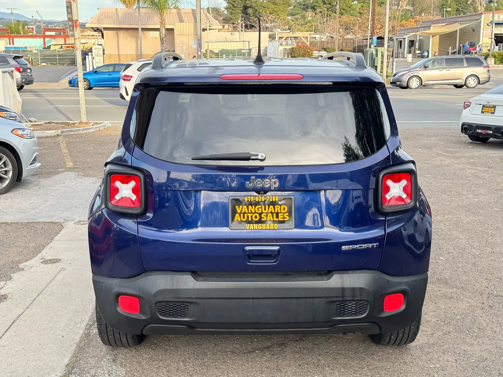 Used 2018 Jeep Renegade Sport w/ Power & Air Group FWD image 37