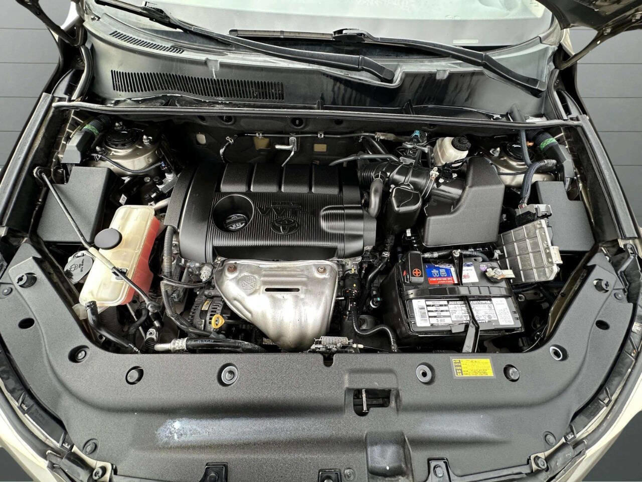 Used 2012 Toyota RAV4 4WD image 27