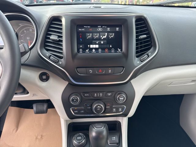 Used 2021 Jeep Cherokee Latitude Lux AWD/4WD image 14