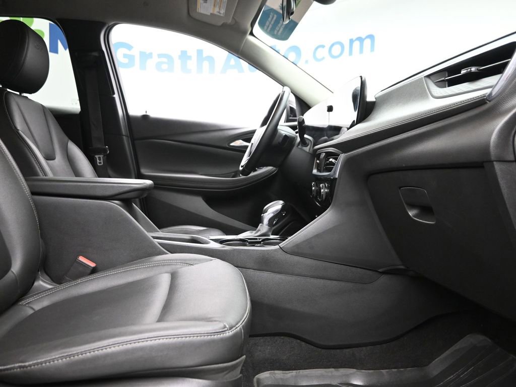 Used 2024 Buick Encore GX Sport Touring w/ Comfort Package image 7