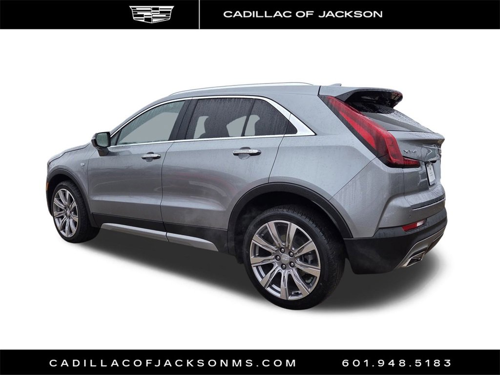 Certified 2023 Cadillac XT4 Premium Luxury image 4