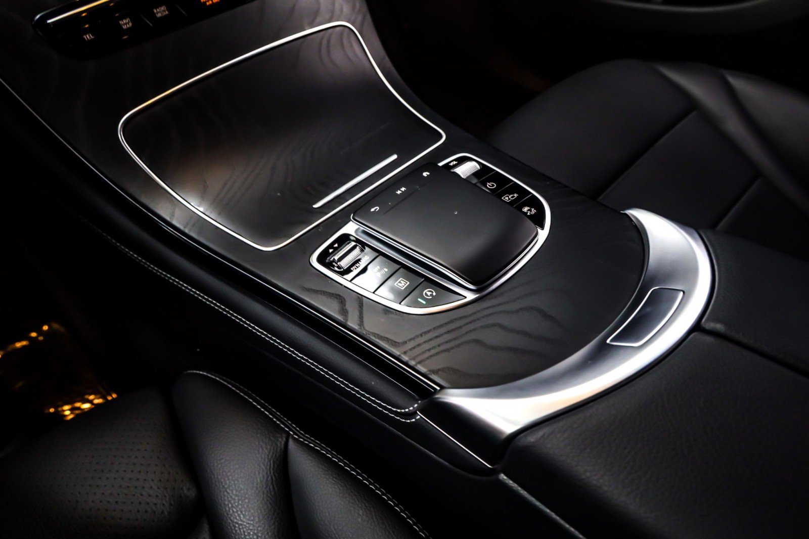 Used 2022 Mercedes-Benz GLC 300 GLC 300 SUV image 7