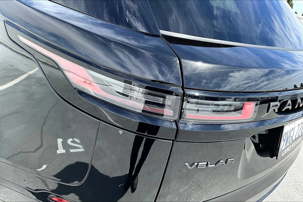 Certified 2026 Land Rover Range Rover Velar Dynamic SE AWD/4WD image 21
