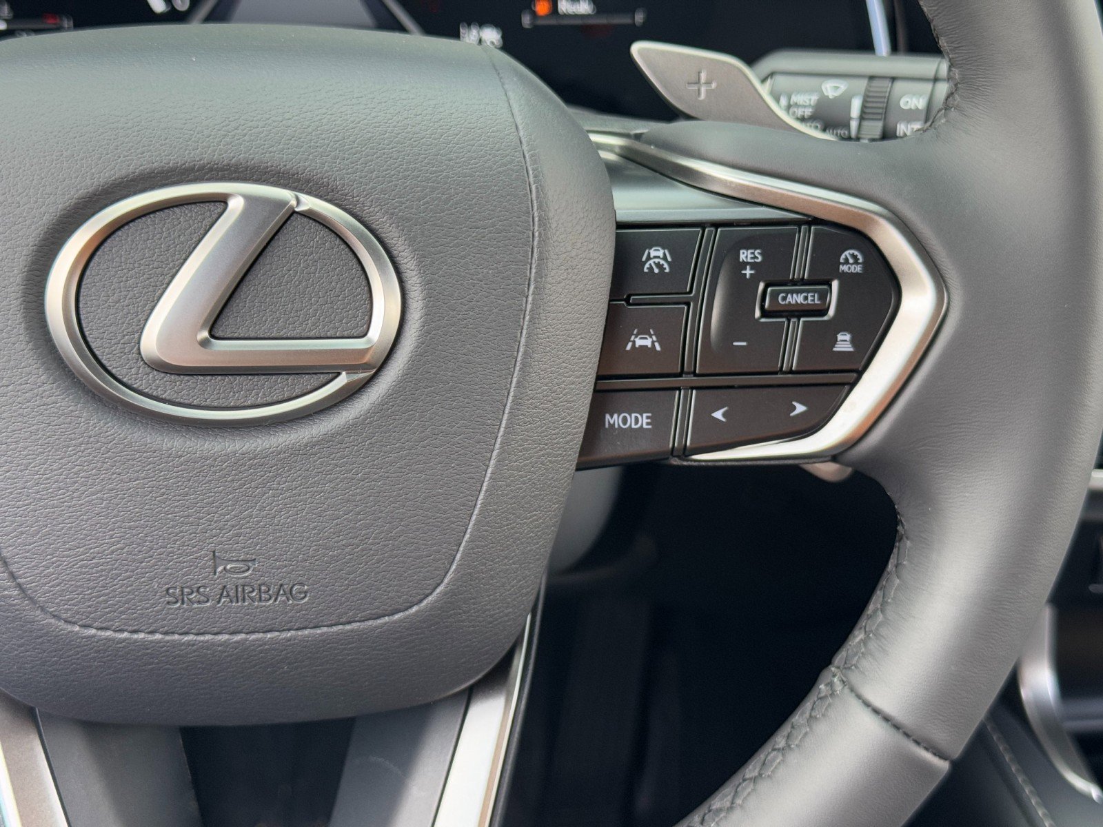 Used 2025 Lexus RX 350 FWD image 22