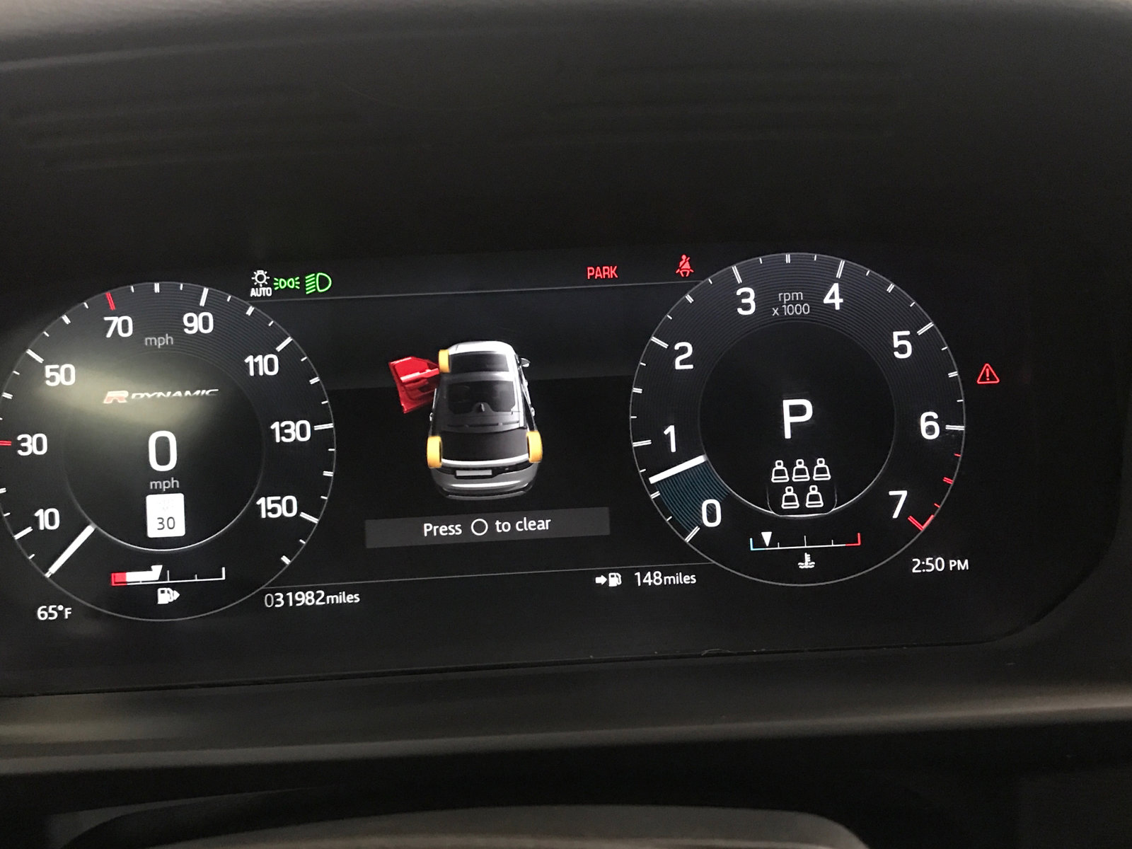 Used 2022 Land Rover Discovery S R-Dynamic image 16