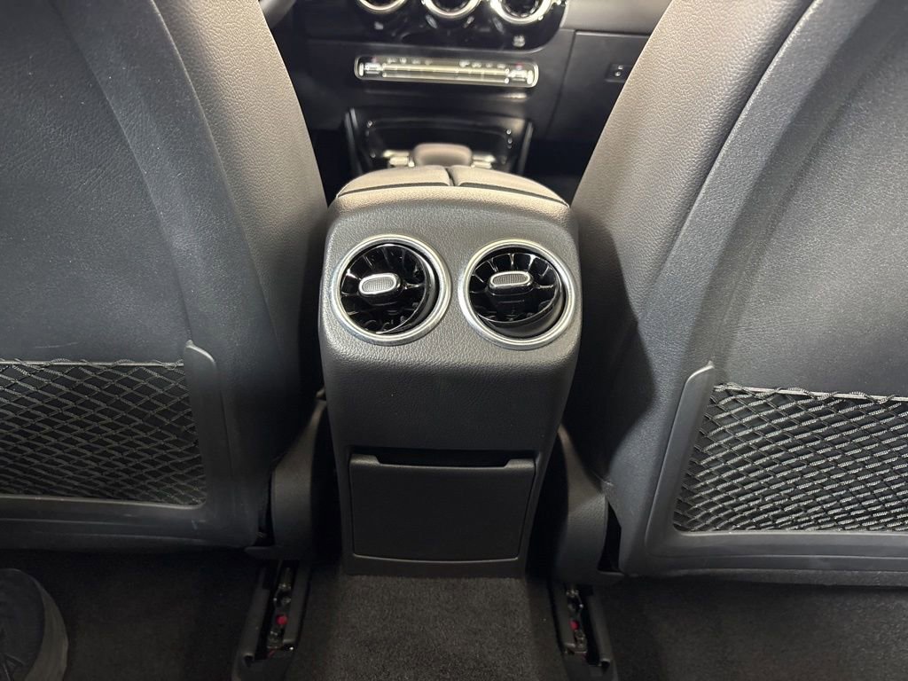 Used 2020 Mercedes-Benz CLA 250 4MATIC image 25