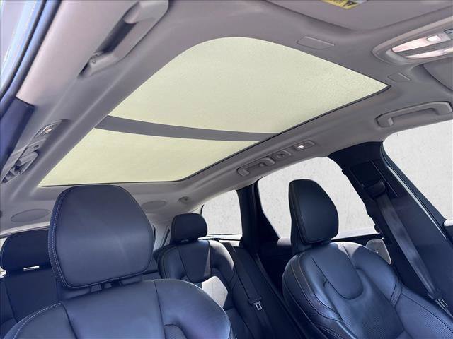 Used 2024 Volvo XC60 B5 Ultimate w/ Protection Package Premier AWD/4WD image 26