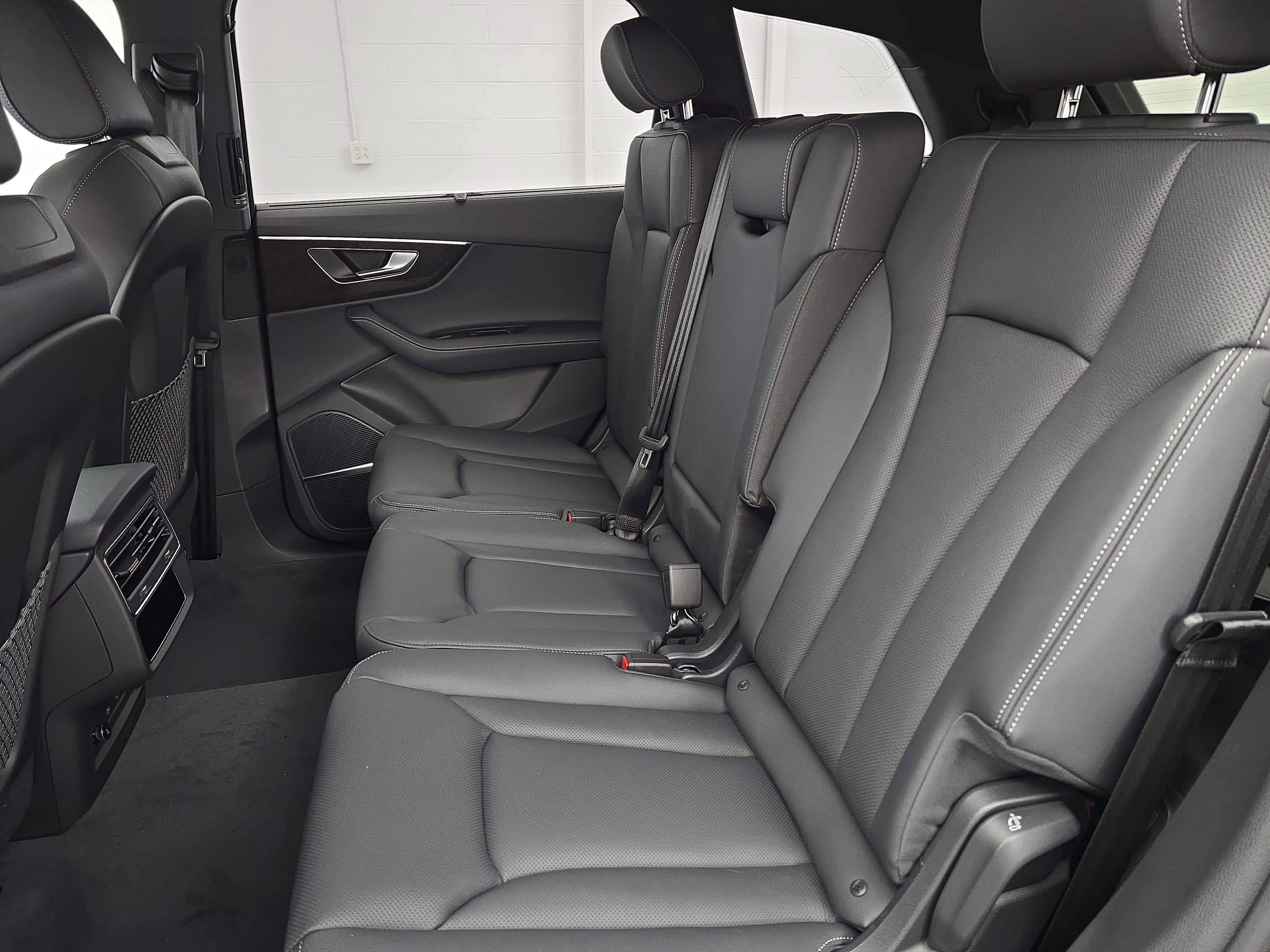 New 2026 Audi Q7 3.0T Premium Plus image 16