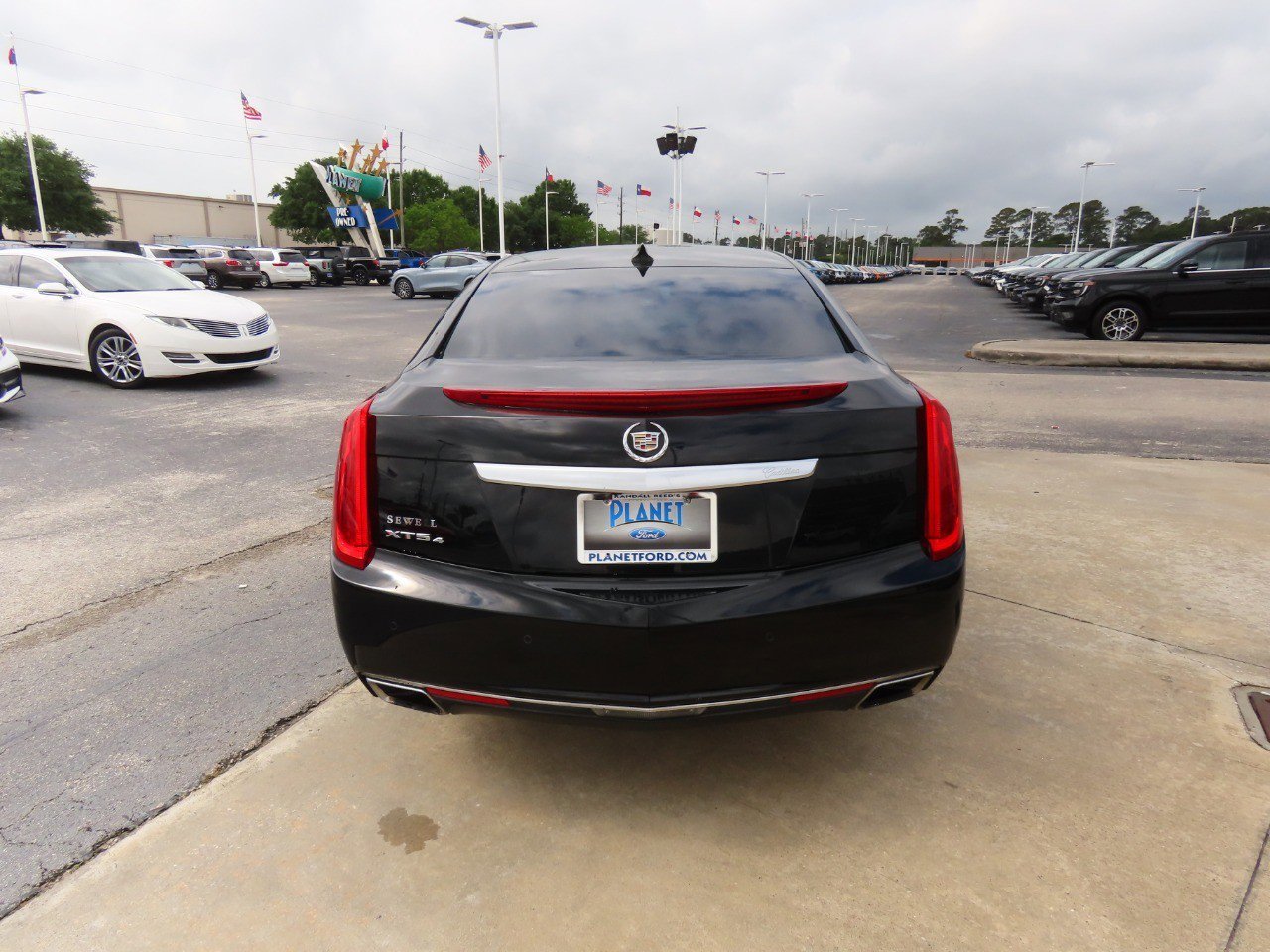 Used 2015 Cadillac XTS Luxury AWD/4WD image 13