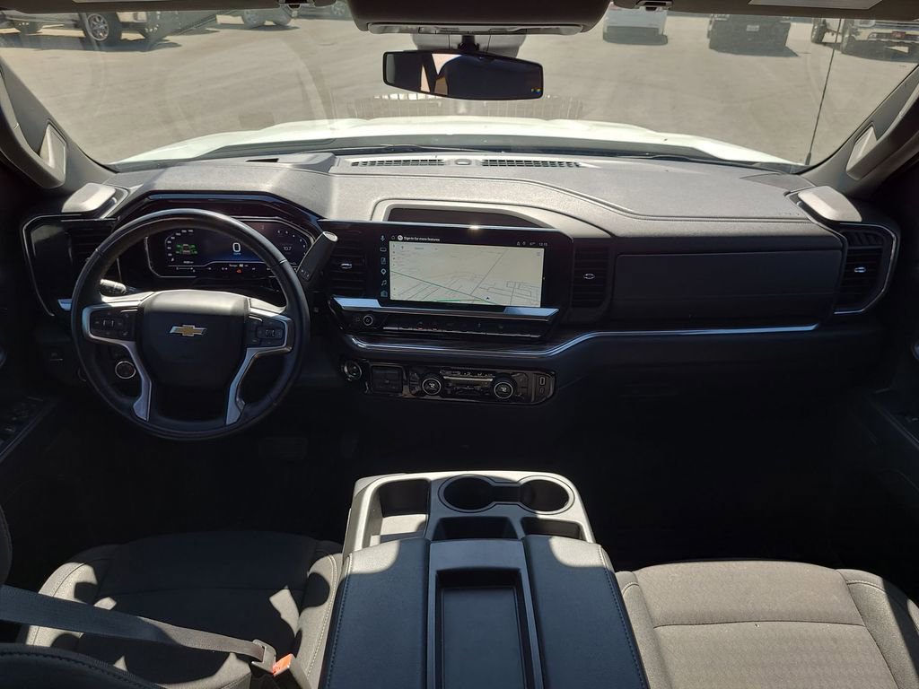 Certified 2025 Chevrolet Silverado 1500 LT AWD/4WD image 21