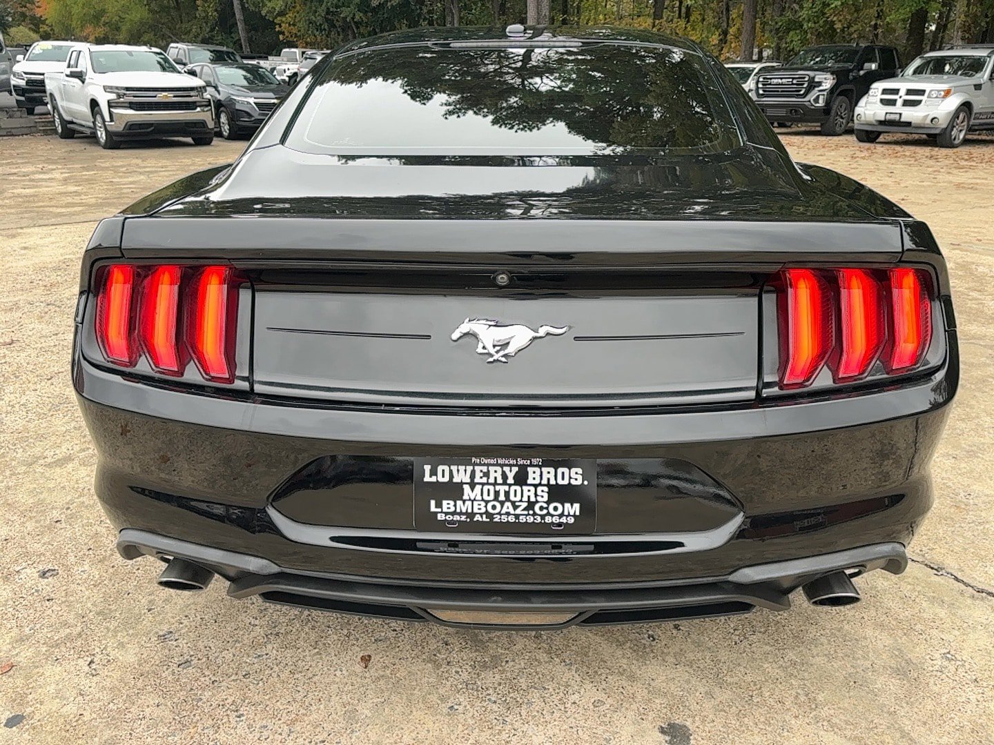 Used 2019 Ford Mustang Coupe RWD image 7