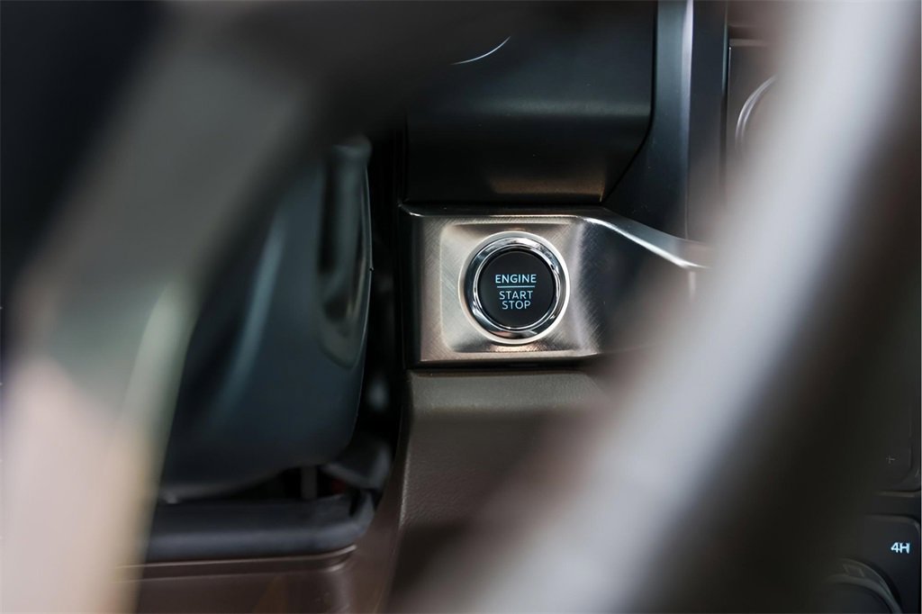 Used 2024 Ford F250 King Ranch image 24